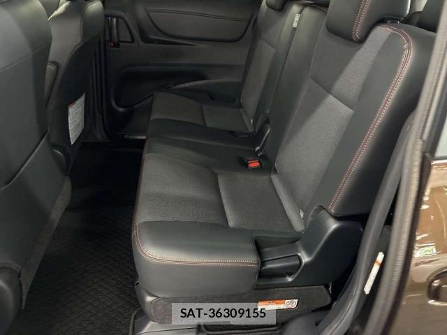 Toyota SIENTA 2017-10 8817337-4