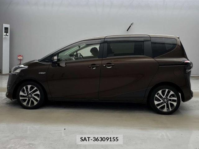 Toyota SIENTA 2017-10 8817337-9
