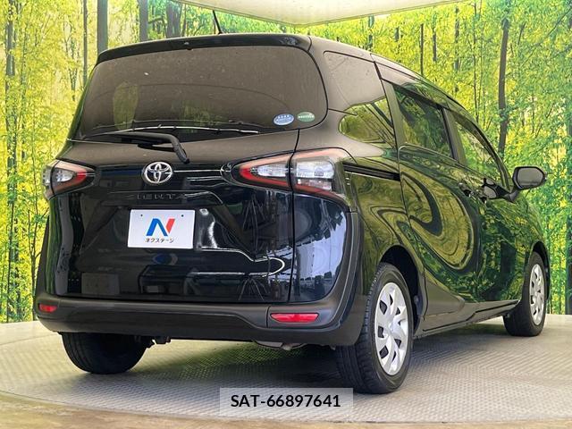 Toyota SIENTA 2016-07 8817525-17