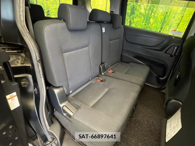Toyota SIENTA 2016-07 8817525-9