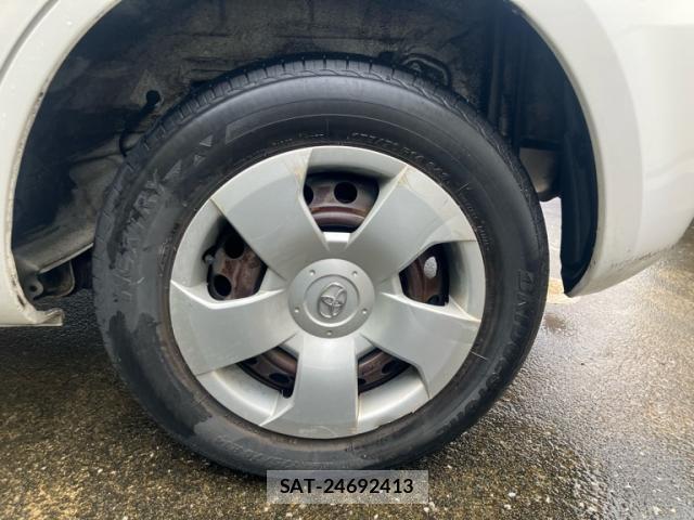 Toyota SIENTA 2007-09 8817624-4