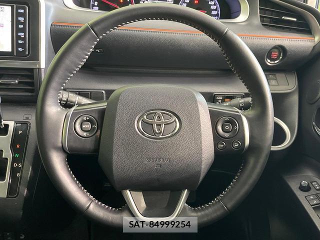 Toyota SIENTA 2019-11 8817654-11