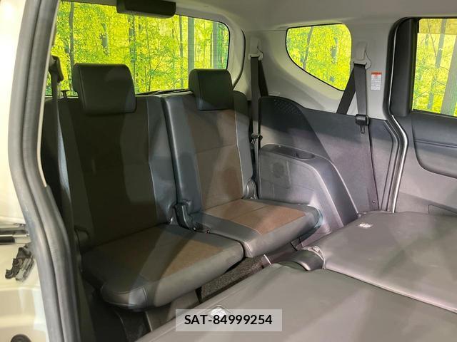 Toyota SIENTA 2019-11 8817654-9