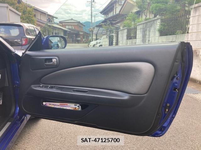 Nissan SILVIA 2000-11 8816267-3