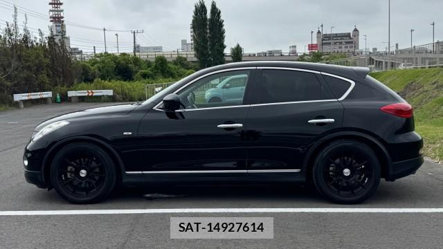 Nissan SKYLINE CROSSOVER 2010-10 8815467-10