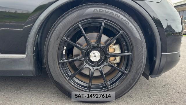 Nissan SKYLINE CROSSOVER 2010-10 8815467-8