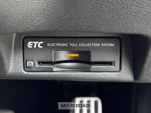 Nissan SKYLINE 2017-03 8813068-6