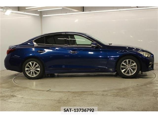 Nissan SKYLINE 2018-06 8814322-5