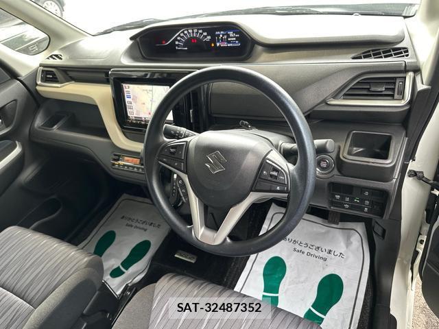 Suzuki SOLIO 2022-03 8815702-12