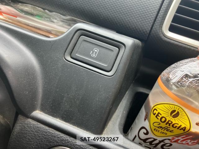 Suzuki SOLIO 2017-09 8817190-9