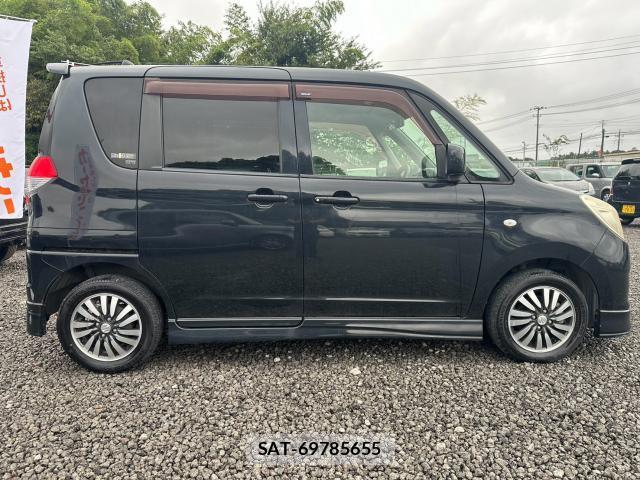 Suzuki SOLIO 2012-05 8817737-3