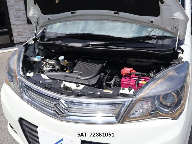 Suzuki SOLIO 2013-12 8817975-4