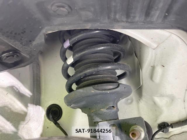 Suzuki SPACIA 2023-09 8813970-19