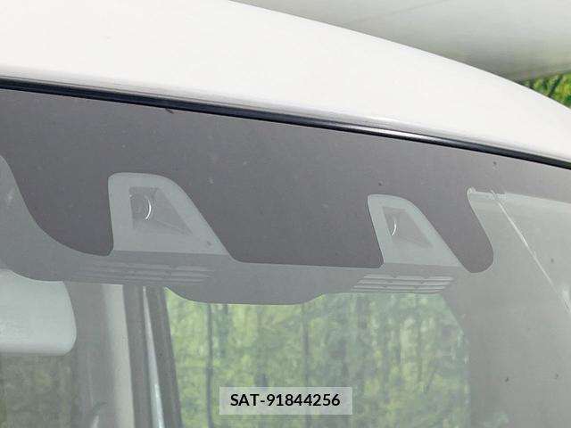 Suzuki SPACIA 2023-09 8813970-3