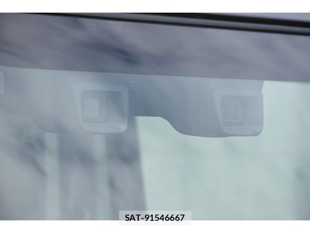 Suzuki SPACIA 2018-05 8812661-4
