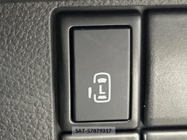 Suzuki SPACIA 2017-11 8812924-4