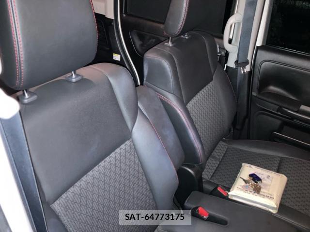 Suzuki SPACIA 2018-07 8812326-11