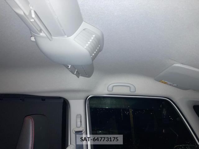 Suzuki SPACIA 2018-07 8812326-16