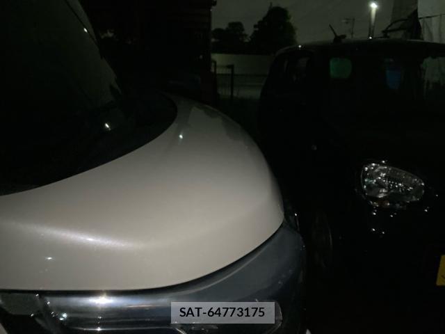 Suzuki SPACIA 2018-07 8812326-5