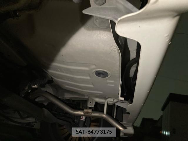 Suzuki SPACIA 2018-07 8812326-8