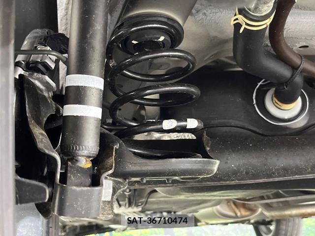 Suzuki SPACIA 2025-08 8813128-19
