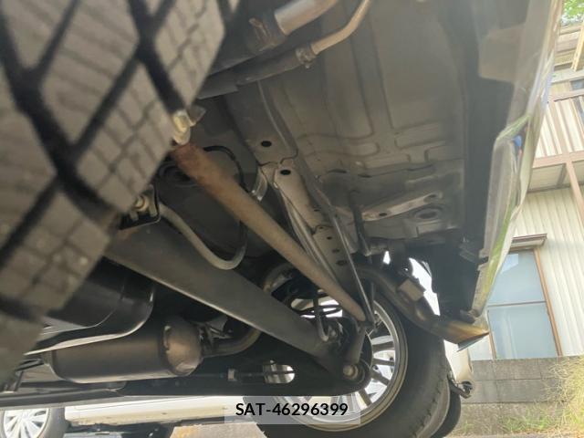 Suzuki SPACIA 2013-09 8813334-19