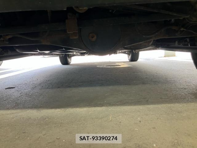 Suzuki SPACIA 2013-09 8813417-5