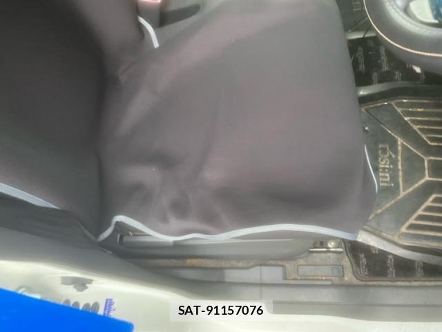 Suzuki SPACIA 2013-07 8813625-8