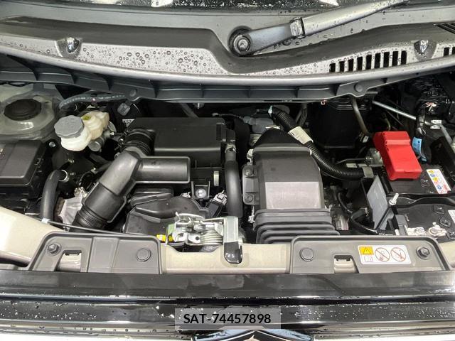 Suzuki SPACIA 2026-08 8814067-17