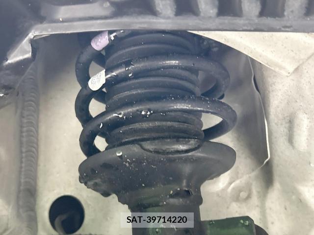 Suzuki SPACIA 2020-09 8814117-19