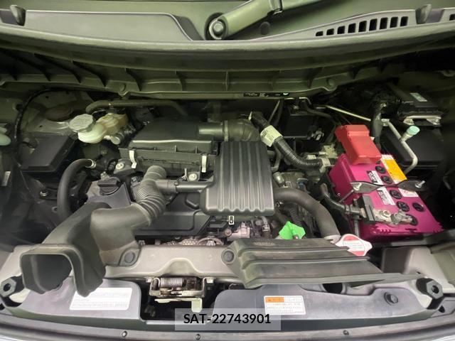 Suzuki SPACIA 2018-01 8814475-17