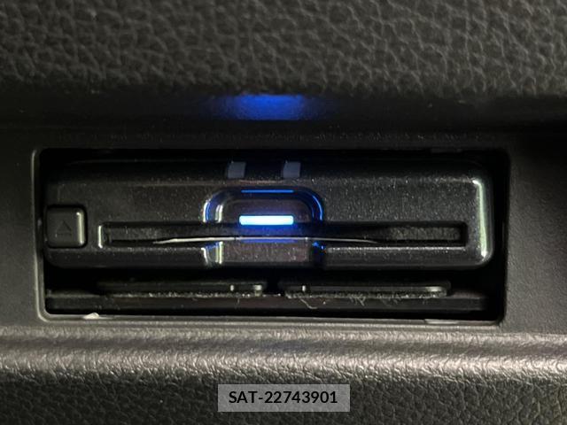 Suzuki SPACIA 2018-01 8814475-6