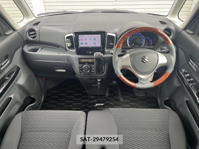 Suzuki SPACIA 2014-12 8814623-2