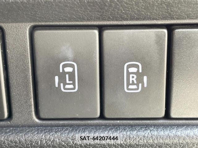 Suzuki SPACIA 2018-03 8814788-5