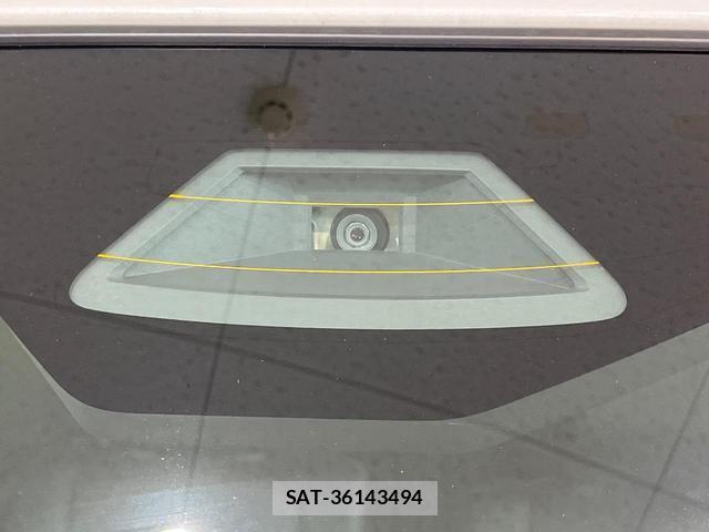 Suzuki SPACIA 2025-12 8815125-4