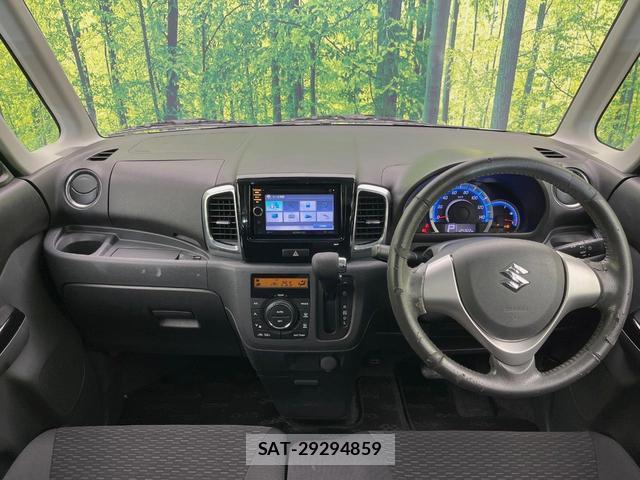Suzuki SPACIA 2013-09 8815924-1