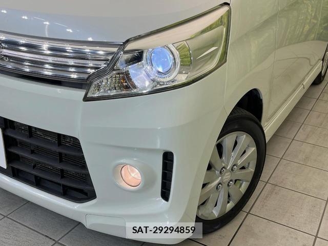 Suzuki SPACIA 2013-09 8815924-11