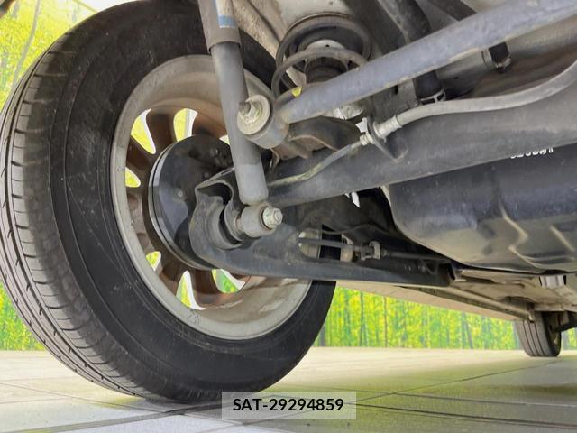 Suzuki SPACIA 2013-09 8815924-19