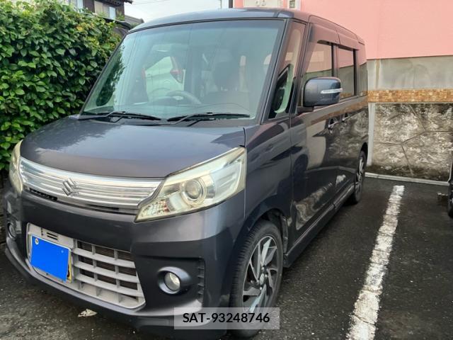 Suzuki SPACIA 2013-06 8816084-1