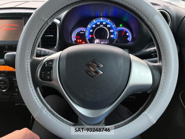 Suzuki SPACIA 2013-06 8816084-11