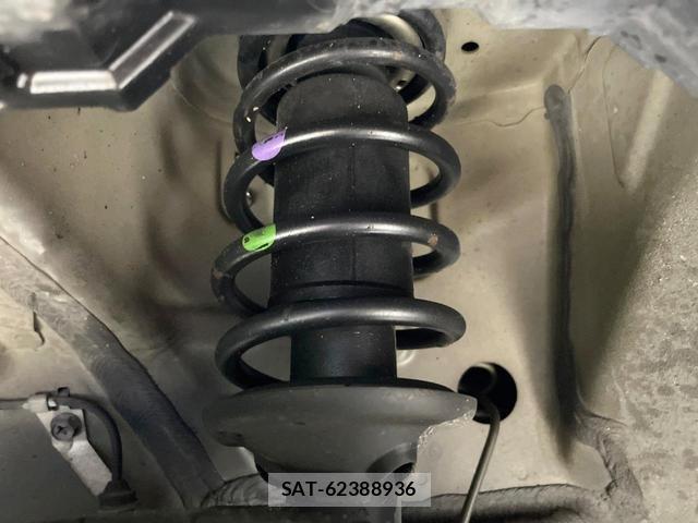 Suzuki SPACIA 2016-11 8816485-19