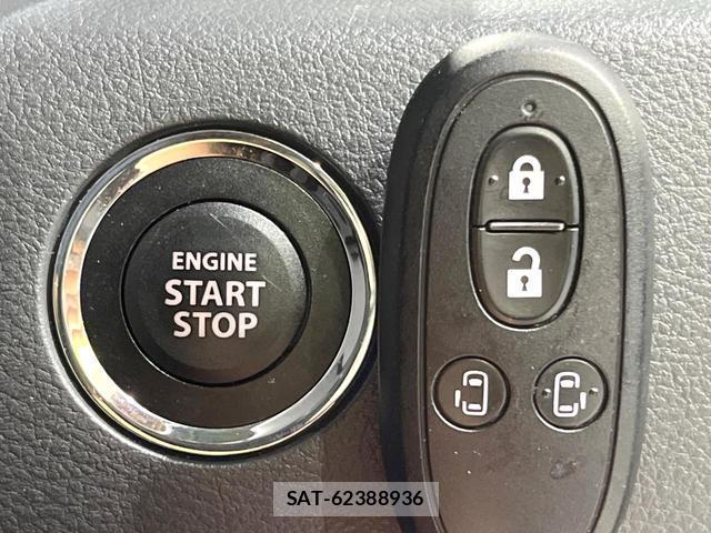 Suzuki SPACIA 2016-11 8816485-6