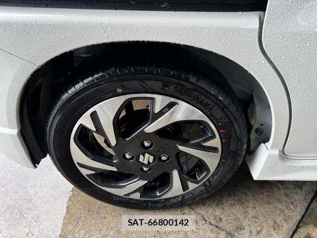 Suzuki SPACIA 2026-08 8817412-17
