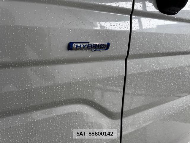 Suzuki SPACIA 2026-08 8817412-4