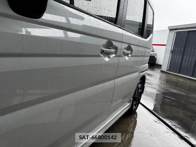 Suzuki SPACIA 2026-08 8817412-5