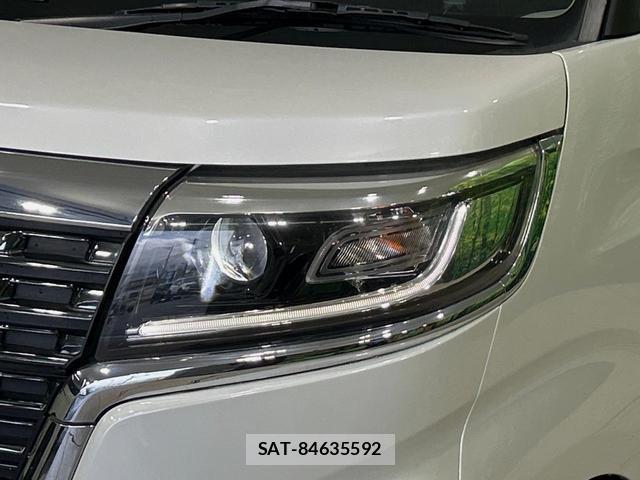 Suzuki SPACIA 2018-03 8817592-11