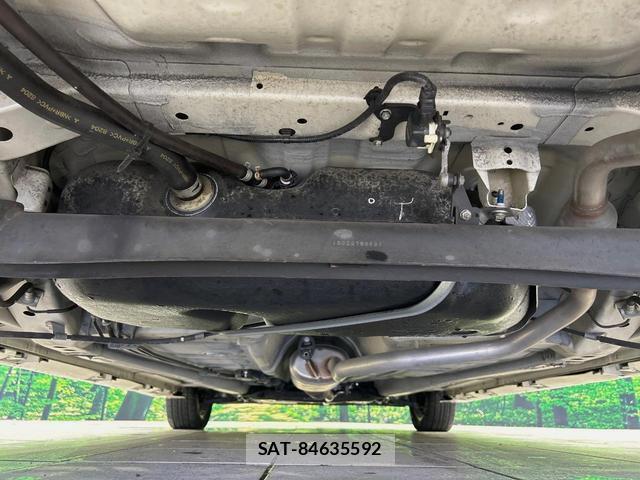 Suzuki SPACIA 2018-03 8817592-18