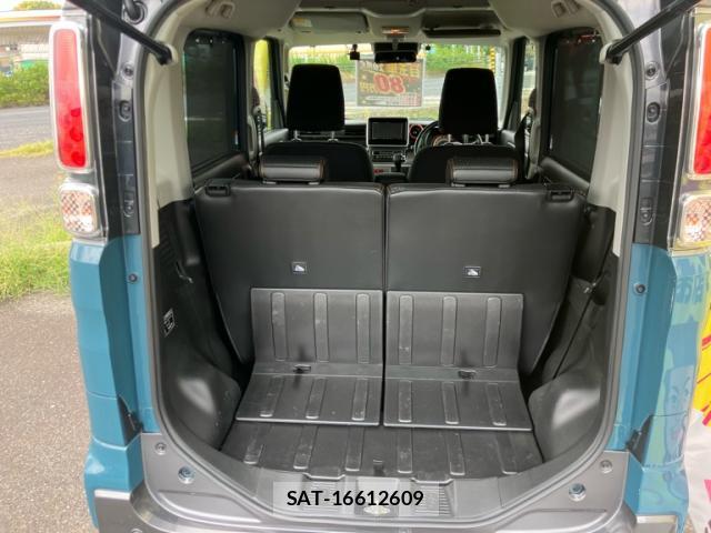 Suzuki SPACIA 2021-08 8812983-4