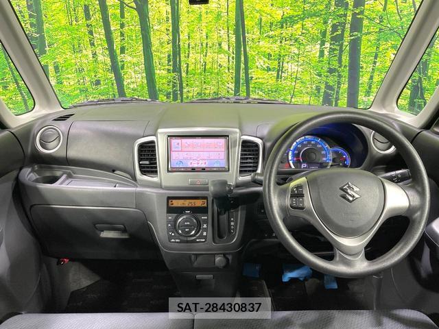 Suzuki SPACIA 2014-08 8813180-1