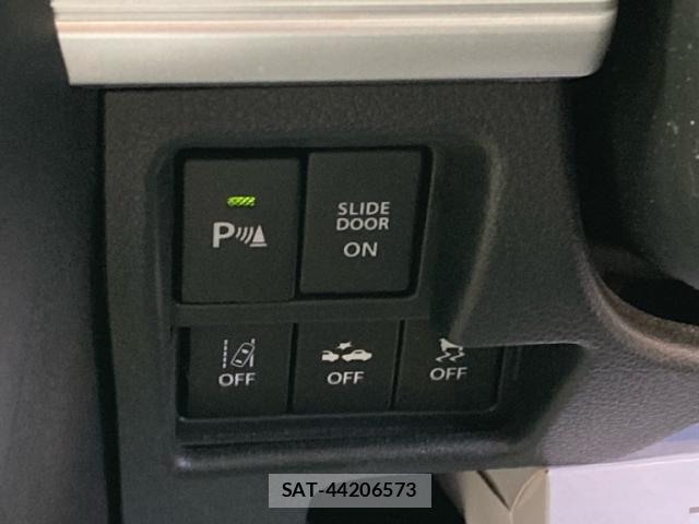 Suzuki SPACIA 2018-09 8813357-19